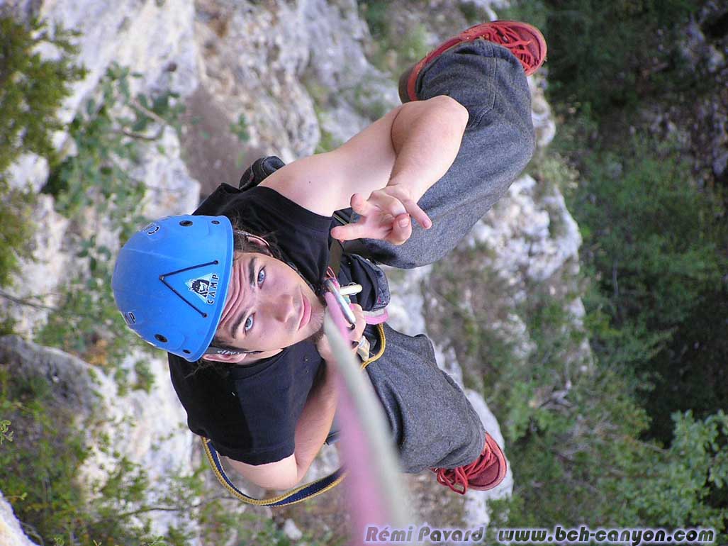 escalade rappel en fil d'arraignée